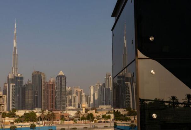 迪拜银行Mashreq可能将近一半的工作转移到更便宜的枢纽