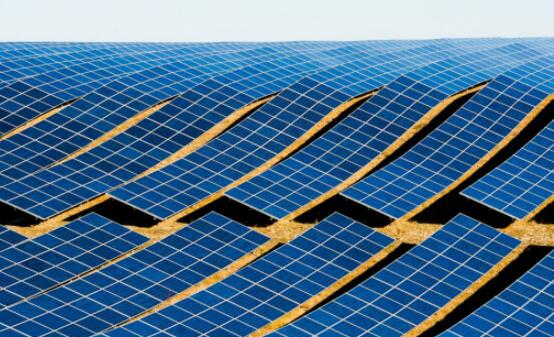 Neoen的Engie计划在法国建设1吉瓦的太阳能+储能项目