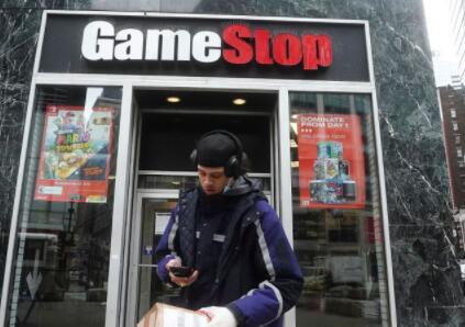 GameStop的股价可能会飙升但其员工每小时仍能赚11美元