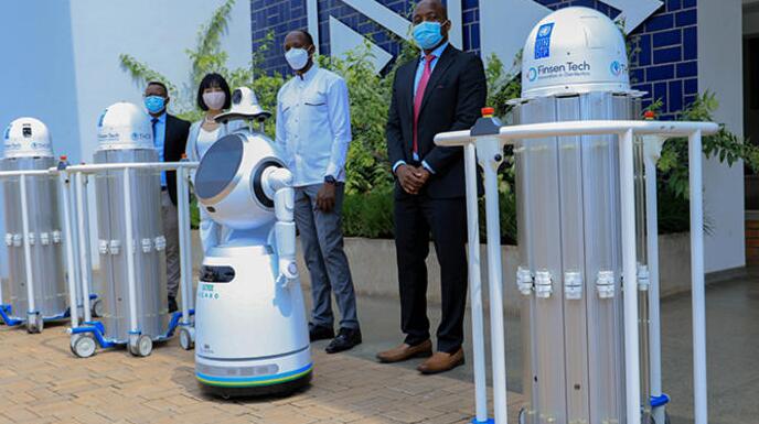 卢旺达应对当前局势的机器人技术进步