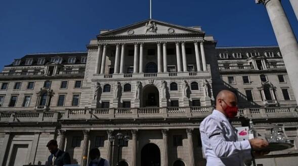 英格兰银行将减缓债券购买 但上调2021年经济增长预期