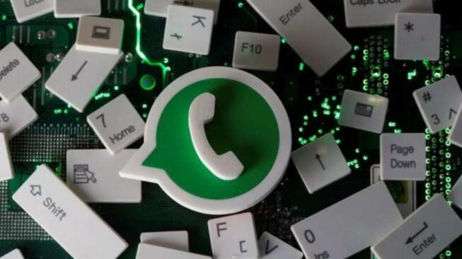 WhatsApp组成员现在可以控制消失的消息