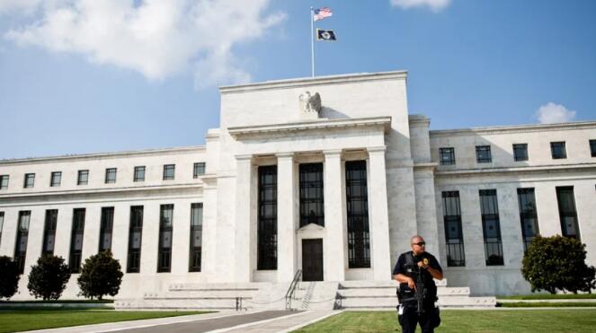 美联储维持利率 但表示到2023年底将加息两次
