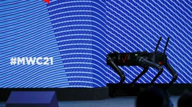 Verizon在世界移动通信大会上展示了支持环境感知的5G机器人